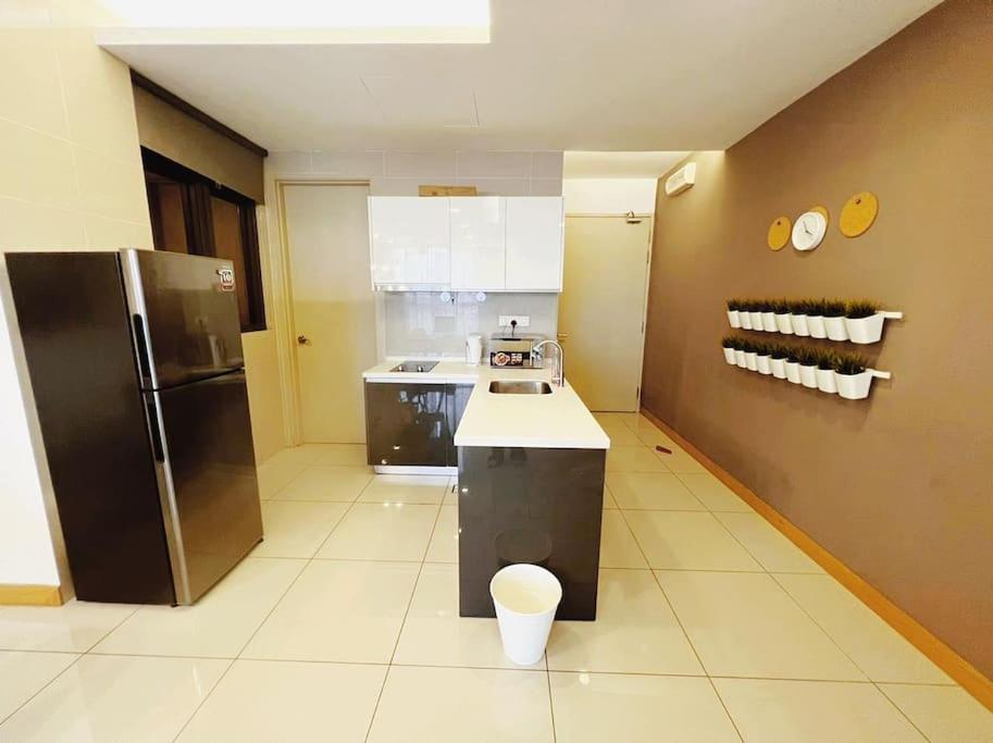 Promoconnected Train 2 Bedroom * Kuala Lumpur